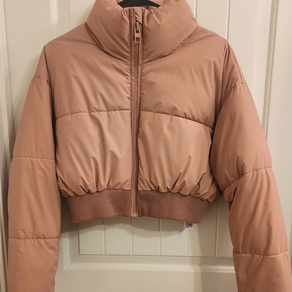 Zara Jackets & Blazers - Zara Women's Light Pink Puffer Coat